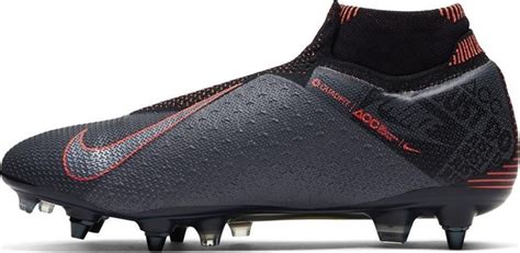 voetbalschoenen maat 40 met sok